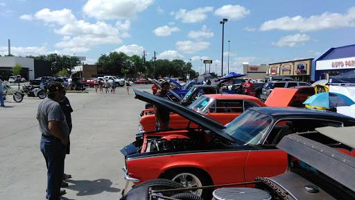 Auto Parts Store «Pep Boys Auto Parts & Service», reviews and photos, 2321 West Expressway 83, Harlingen, TX 78552, USA