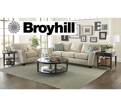 Furniture Store «House To Home Furniture», reviews and photos, 4800 Okemos Rd, Okemos, MI 48864, USA