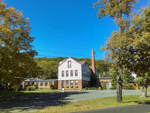 Caterer «The Lace Factory», reviews and photos, 161 River St, Deep River, CT 06417, USA