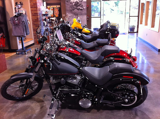 Harley-Davidson Dealer «Mathews Harley-Davidson», reviews and photos, 548 N Blackstone Ave, Fresno, CA 93701, USA