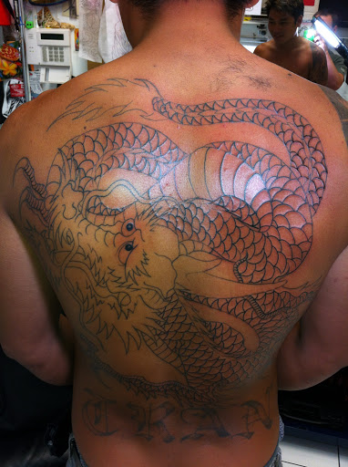 Explore big sis lil sis tattoo ideas, creative tattoo ideas in Honolulu, available at 434 TATTOO WAIKIKI
