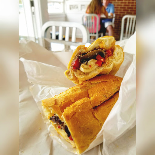 Italian Restaurant «E. 48th Street Market», reviews and photos, 2462 Jett Ferry Rd, Dunwoody, GA 30338, USA