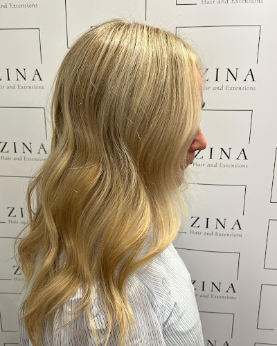 Zina hair and Extensions - Frisør