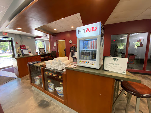 Health Club «Summit Health and Fitness», reviews and photos, 65 Wiggins Ave, Bedford, MA 01730, USA