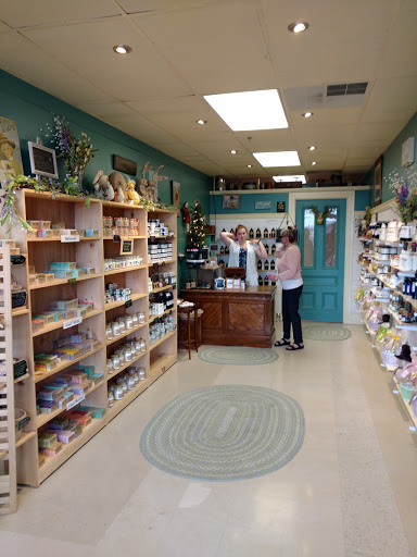 Beauty Supply Store «The Natural Beauty Factory», reviews and photos, 879 Central St, Leominster, MA 01453, USA