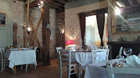 Atmosphère du Restaurant L'Ecuelle d'Or à Clairac - n°3