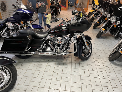 Motorcycle Dealer «Buckeye City Motorsports», reviews and photos, 4106 E Main St, Columbus, OH 43213, USA