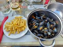 Moules-frites du Restaurant français L'Equinoxe à Agon-Coutainville - n°6