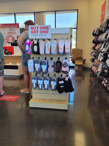 Shoe Store «Famous Footwear», reviews and photos, 2810 W Monte Vista Ave, Turlock, CA 95380, USA