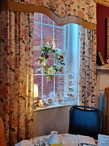 Tea House «Tranquila TEA», reviews and photos, 117 W Main St, Waynesboro, PA 17268, USA