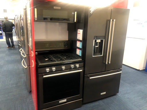 Electronics Store «Best Buy», reviews and photos, 445 Howe Ave, Cuyahoga Falls, OH 44221, USA