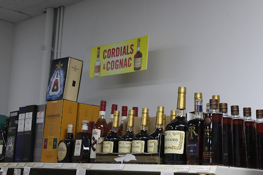 Liquor Store «Cobb Liquor Store», reviews and photos, 1405 Cobb Pkwy S UNIT-B, Marietta, GA 30060, USA