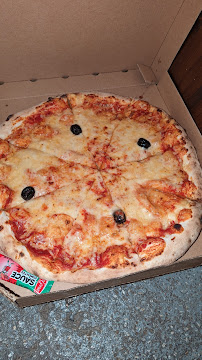 Plats et boissons du Pizzas à emporter Pizzeria di milano à Cuges-les-Pins - n°19