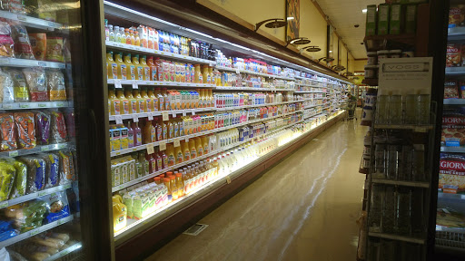 Shopping Mall «Laurelwood Shopping Center», reviews and photos, 1206 W Hillsdale Blvd, San Mateo, CA 94403, USA