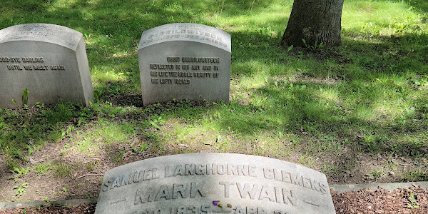 Mark Twain Gravesite
