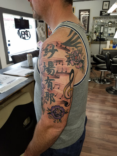 Body Piercing Shop «Bone Deep Tattoos», reviews and photos, 2545 Ventura Blvd, Camarillo, CA 93010, USA