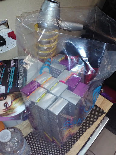 Barber Shop «The Buzz Barbershop LLC», reviews and photos, 2295 S Chambers Rd, Aurora, CO 80014, USA