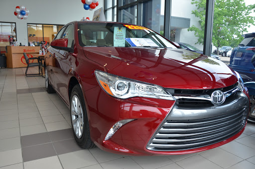Car Dealer «Roberts Toyota», reviews and photos, 1027 Nashville Hwy, Columbia, TN 38401, USA