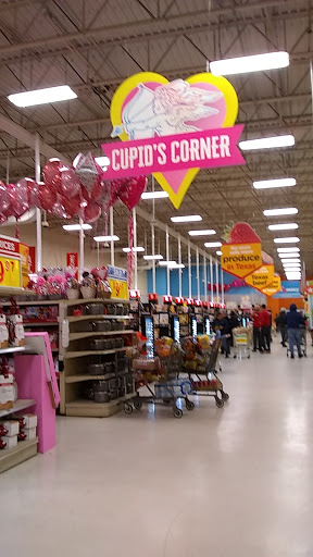 Grocery Store «H-E-B Grocery», reviews and photos, 1211 E Frontage Rd, Alamo, TX 78516, USA