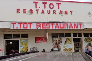 T Tot Restaurant image