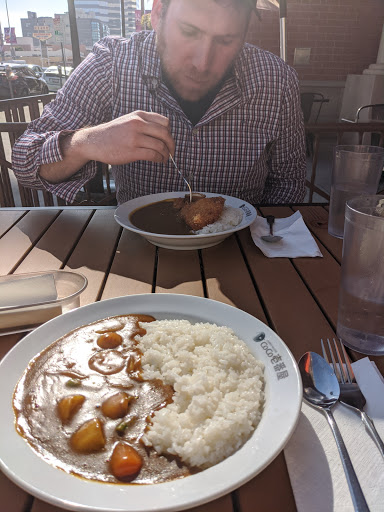 Shopping Mall «Brentwood Place Shopping Center», reviews and photos, 12019 Wilshire Blvd, Los Angeles, CA 90049, USA