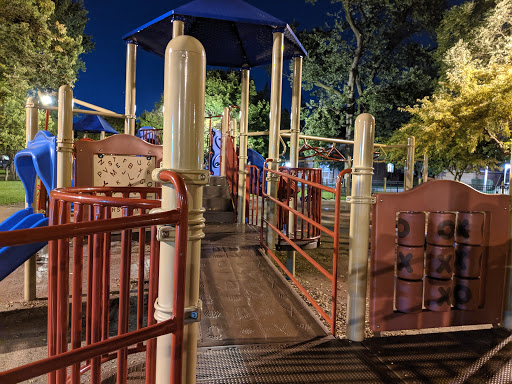 Park «Dunham Park», reviews and photos, 4638 N Melvina Ave, Chicago, IL 60630, USA