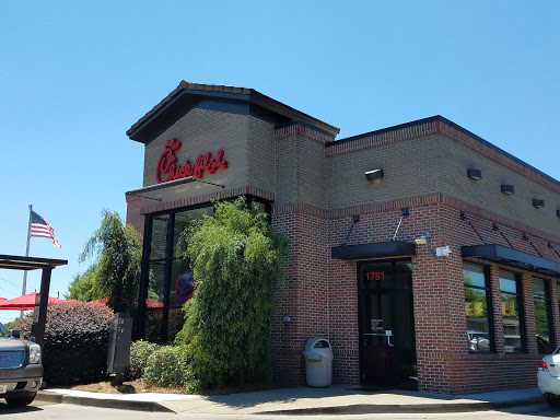Fast Food Restaurant «Chick-fil-A», reviews and photos, 1781 Eatonton Rd, Madison, GA 30650, USA