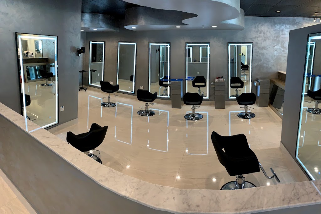 Doll House Hair & Beauty Salon 70006