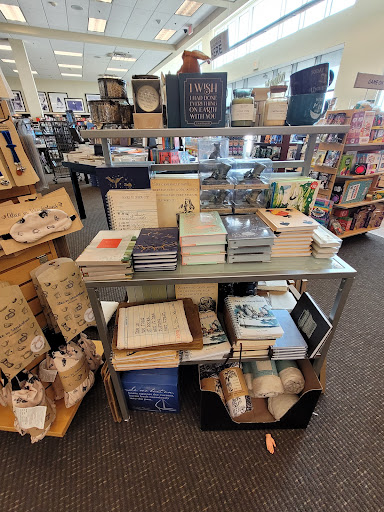 Book Store «Books-A-Million», reviews and photos, 1700 W International Speedway Blvd, Daytona Beach, FL 32114, USA