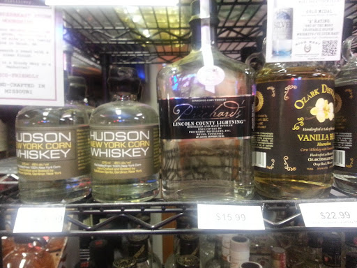 Wine Store «The Wine and Cheese Place», reviews and photos, 7435 Forsyth Blvd, Clayton, MO 63105, USA