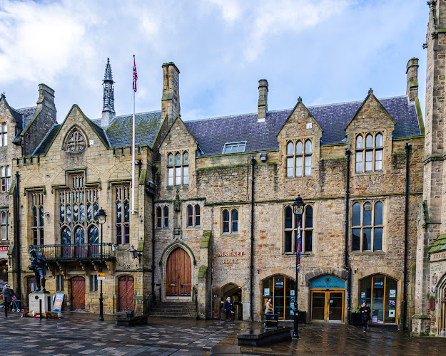 Reviews of Durham Town Hall in Durham - Museum