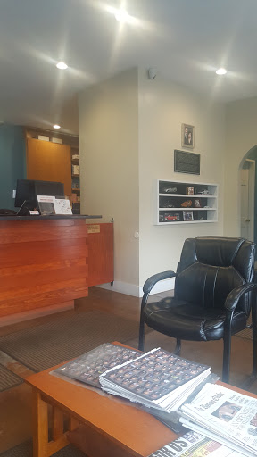 Auto Body Shop «Akiki», reviews and photos, 1035 Hyde Park Ave, Hyde Park, MA 02136, USA