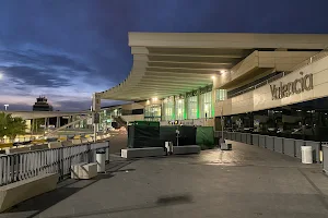 Ibis Aeropuerto Valencia image