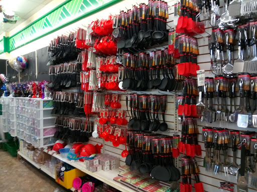 Dollar Store «Dollar Tree», reviews and photos, 370 US-130 #5, East Windsor, NJ 08520, USA