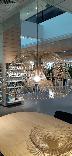 Furniture Store «Crate and Barrel», reviews and photos, 21710 Hawthorne Blvd, Torrance, CA 90503, USA