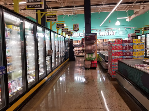 Grocery Store «Whole Foods Market», reviews and photos, 40 Railroad St, Andover, MA 01810, USA