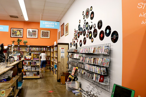 Thrift Store «TurnStyles», reviews and photos