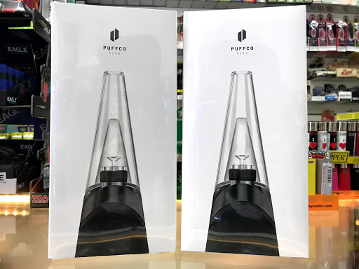 Tobacco Shop «Feel Good Smoke & Gift Shop», reviews and photos, 13415 SW 56th St, Miami, FL 33175, USA