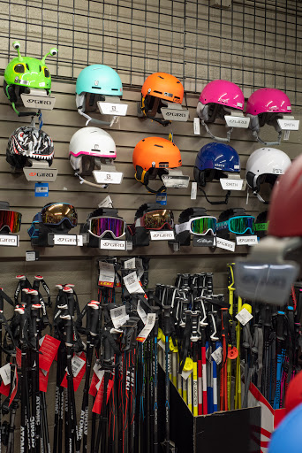 Outdoor Sports Store «Mountain to Sound Outfitters», reviews and photos, 3602 SW Alaska St, Seattle, WA 98126, USA