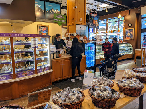 Chocolate Shop «Rocky Mountain Chocolate Factory», reviews and photos, 1419 1st Ave, Seattle, WA 98101, USA