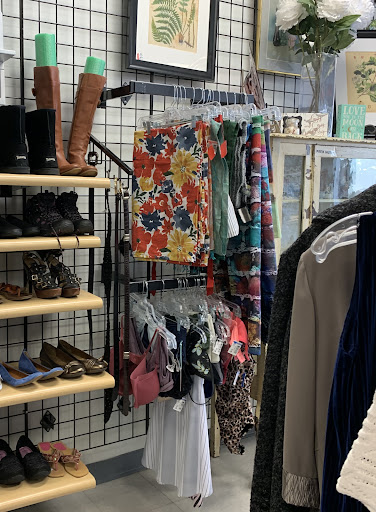 Thrift Store «Goodwill Boutique & Donation Center», reviews and photos, 235 Lancaster Ave, Frazer, PA 19355, USA