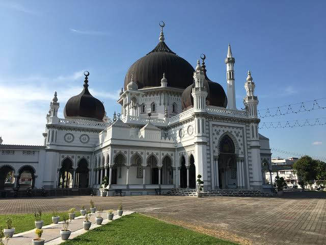 Jamia Masjid Noori 