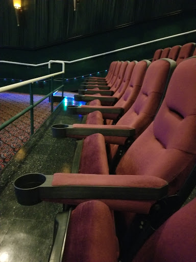 Movie Theater «Regal Cinemas Metropolitan 14», reviews and photos, 901 Little Texas Ln, Austin, TX 78745, USA
