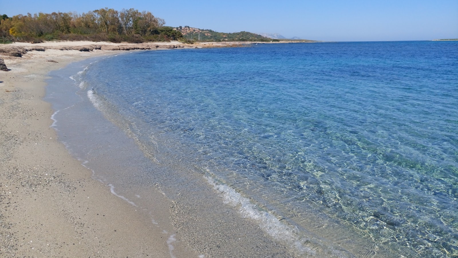 Cala Cuppetti'in fotoğrafı çok temiz temizlik seviyesi ile