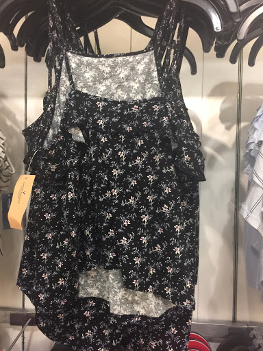 Clothing Store «AEO & Aerie Store», reviews and photos, 11800 W Broad St #2040, Richmond, VA 23233, USA