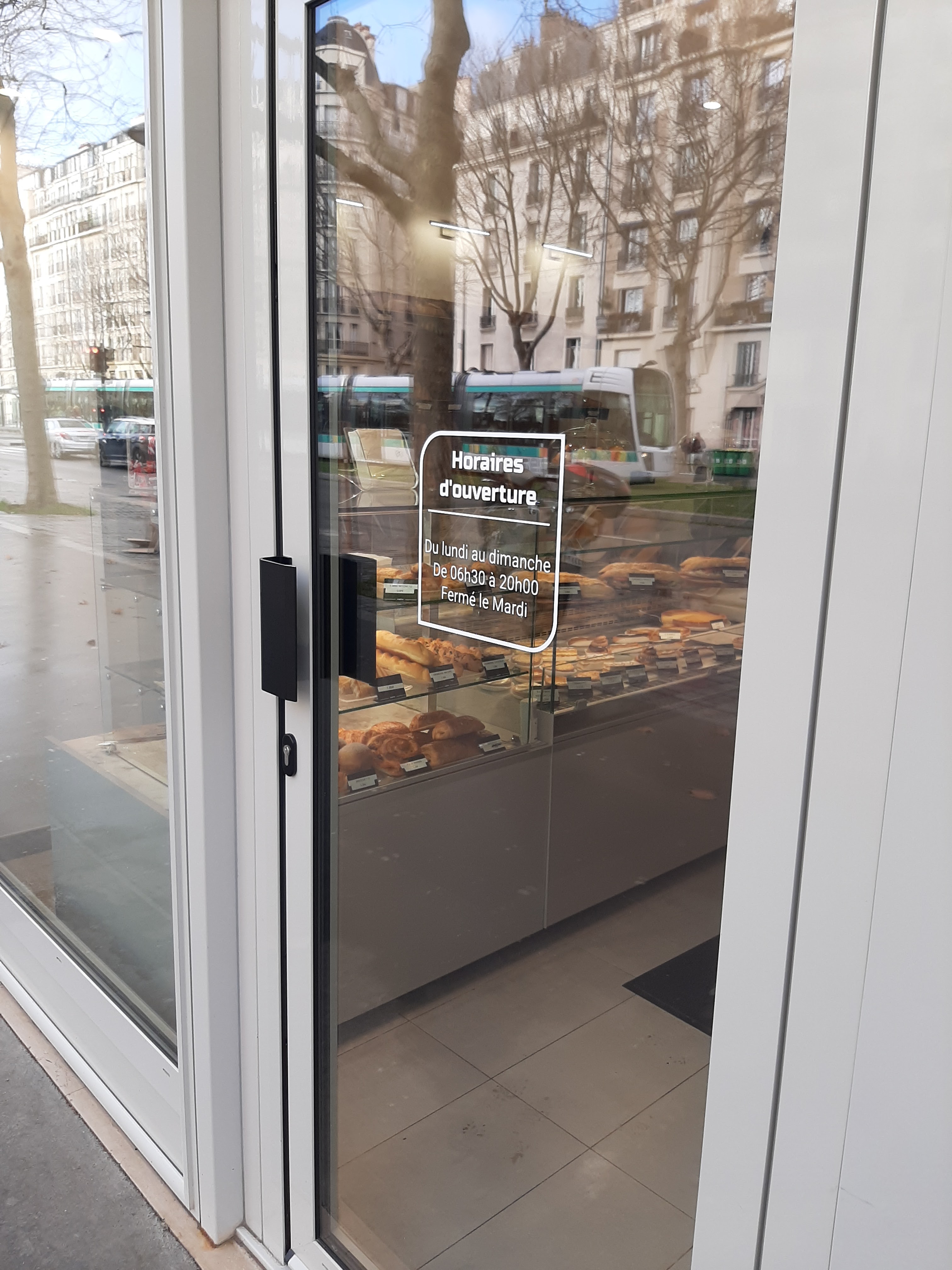Photo n° 2 de l'avis de OhNailLong. fait le 13/12/2019 à 21:07