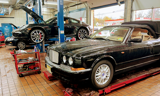 Car Dealer «Mario Lo Medico Exotic Motors», reviews and photos, 215 Newman Springs Rd E, Shrewsbury, NJ 07702, USA