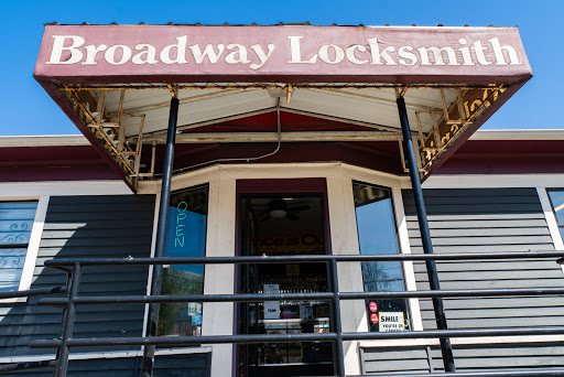 Locksmith «Broadway Locksmith», reviews and photos, 918 E John St, Seattle, WA 98102, USA