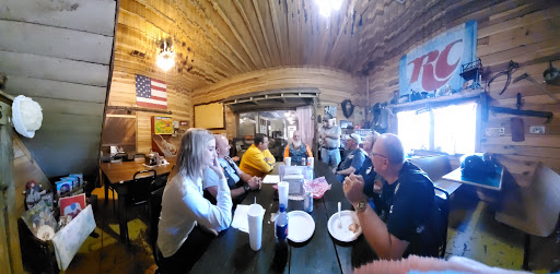 Restaurant «Old Delina Country Store», reviews and photos, 4397 John Barnes Rd, Cornersville, TN 37047, USA