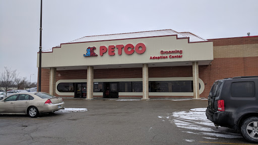 Pet Supply Store «Petco Animal Supplies», reviews and photos, 11620 W 95th St, Overland Park, KS 66214, USA